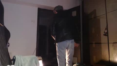 senorneby online show from February 9, 5:39 pm