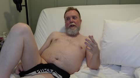 Daddy Dave online show from December 25, 7:45 pm