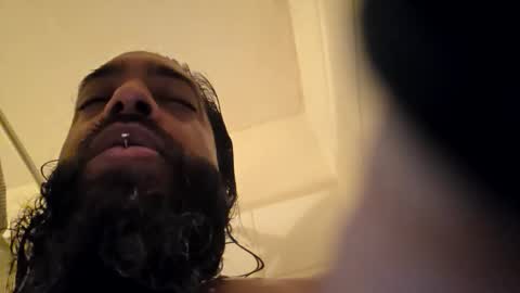 serani02 online show from December 17, 12:01 pm