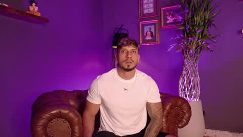 HEY IM SETH online show from February 3, 6:57 pm