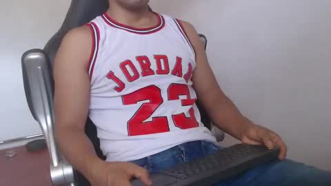 arnold online show from December 14, 2:00 pm