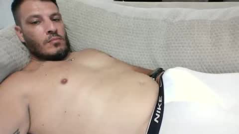 sexsyyyyy online show from December 4, 8:54 am