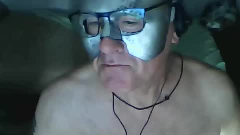 Snapshot of sexting4woman chatting on September 13, 3:29 am sexting4woman online show from September 13, 3:29 am