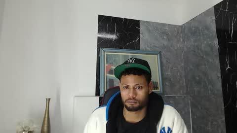 sexybrown_69 online show from May 5, 9:15 pm