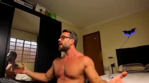 chris online show from November 2, 4:11 pm