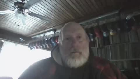 Grizz Lee Bear online show from January 13, 12:13 pm