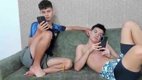 Snapshot of sexys_boys18 chatting on September 19, 8:08 pm MATIAS-18   THIAHO -18  MAX-19  NICOKALY-19  CAIN-19   MOD ESTEBAN online show from September 19, 8:08 pm