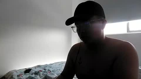 sfebz online show from November 11, 8:03 pm