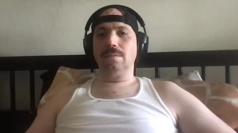 Snapshot of sfgiants1982 chatting on October 18, 9:20 pm sfgiants1982 online show from October 18, 9:20 pm