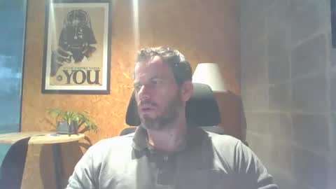 shad0w_hunter online show from December 9, 9:22 pm