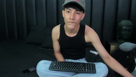 shady_stone online show from February 7, 3:55 am