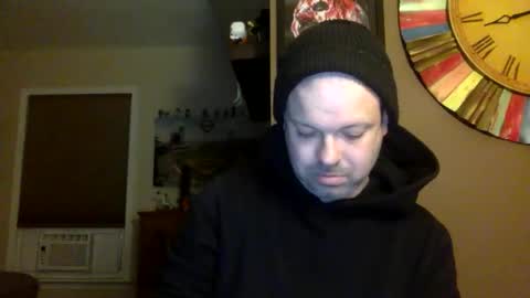 Snapshot of shadyyyyyy7 chatting on October 26, 2:13 am Shady online show from October 26, 2:13 am