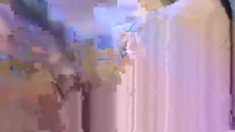 shapelyhelm1 online show from February 13, 2:52 pm