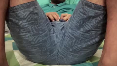 Snapshot of shash2014 chatting on March 5, 4:24 pm Shashii online show from March 5, 4:24 pm