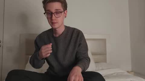 Matthew online show from February 22, 7:26 pm