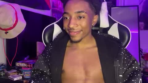 shoddybig online show from January 9, 9:47 am