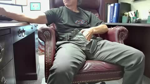 Snapshot of shootme69 chatting on September 19, 4:18 pm nikolas send dm for an appointment online show from September 19, 4:18 pm