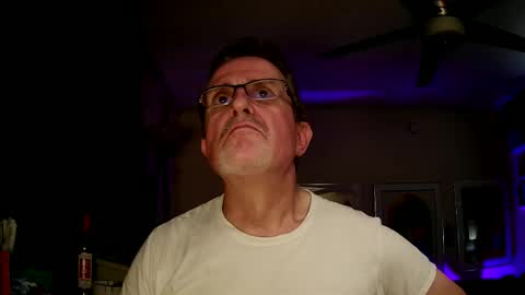 shrewtamer online show from October 7, 2:04 am