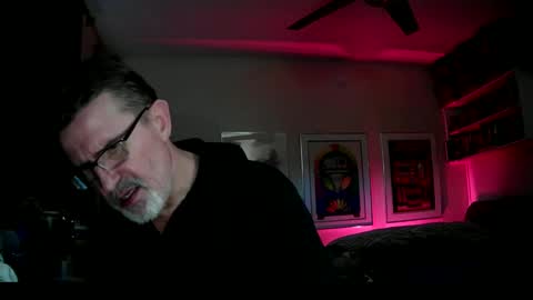 shrewtamer online show from March 9, 1:25 am