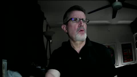 shrewtamer online show from December 14, 2:01 am