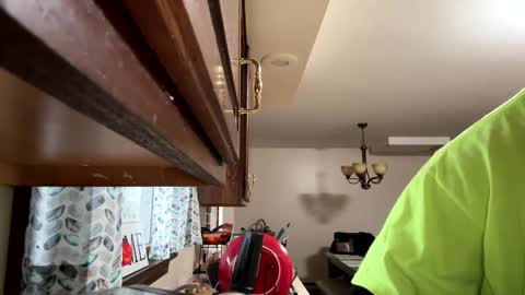 YeahBoi420 online show from November 12, 1:50 pm