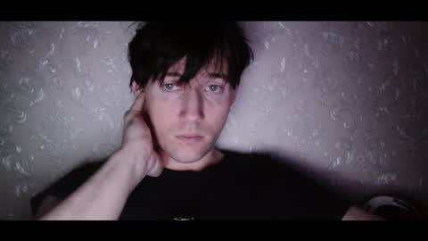 Snapshot of shy_matthew chatting on October 15, 1:02 am Matthew online show from October 15, 1:02 am