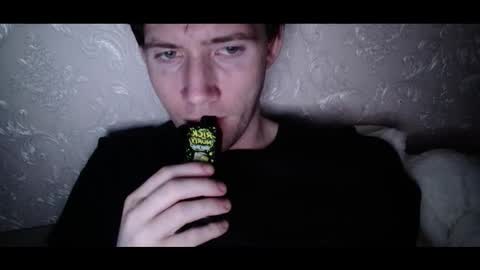 Snapshot of shy_matthew chatting on October 16, 1:57 am Matthew online show from October 16, 1:57 am