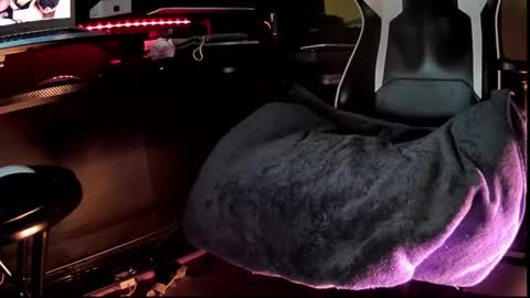 Klark Bent online show from March 20, 11:52 pm