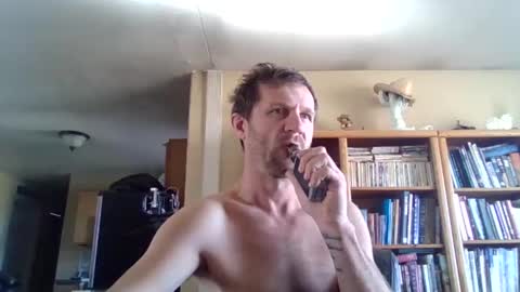 shyguy9387 online show from January 2, 5:50 pm