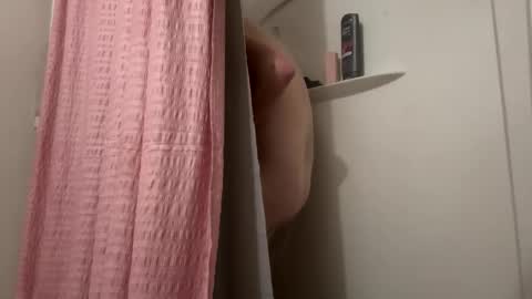 Snapshot of sikwitit625 chatting on February 9, 11:36 pm Cdub625 online show from February 9, 11:36 pm