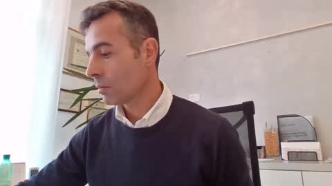 Snapshot of simmeturbate chatting on January 7, 2:27 pm Italiandaddyitalydickassbottomassholecomshowmasturbatenudeboyitalyatleticcutemuscolarhardcockdickboy online show from January 7, 2:27 pm