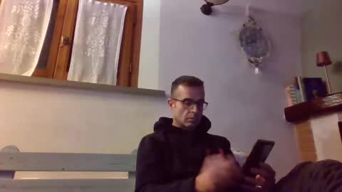 Snapshot of simmeturbate chatting on February 12, 10:15 pm Italiandaddyitalydickassbottomassholecomshowmasturbatenudeboyitalyatleticcutemuscolarhardcockdickboy online show from February 12, 10:15 pm