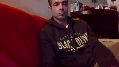 Snapshot of simmeturbate chatting on December 16, 9:20 pm Italiandaddyitalydickassbottomassholecomshowmasturbatenudeboyitalyatleticcutemuscolarhardcockdickboy online show from December 16, 9:20 pm