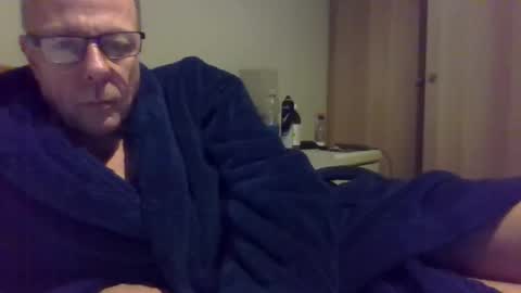 Snapshot of simon56691 chatting on December 8, 6:17 pm simon56691 online show from December 8, 6:17 pm