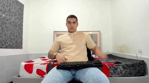 SIMON KELER online show from March 7, 12:36 pm