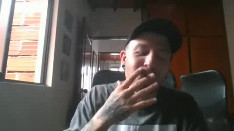 simonm777 online show from October 15, 9:00 pm