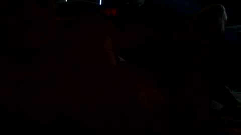 simonsayz6869 online show from December 3, 9:43 pm