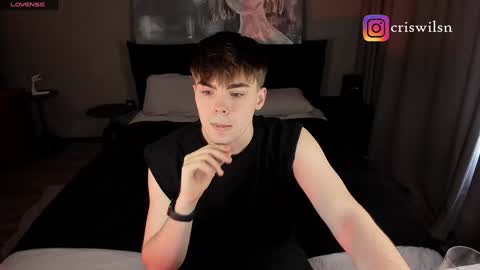 Snapshot of simonwnl chatting on December 4, 9:07 am Simon online show from December 4, 9:07 am