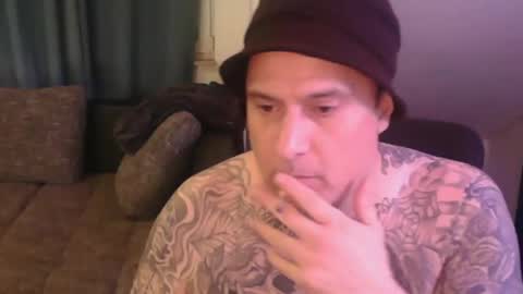 Snapshot of sinalco1975 chatting on October 28, 5:21 am sinalco1975 online show from October 28, 5:21 am