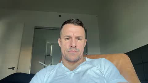 sirbubblesworth online show from June 21, 9:09 pm