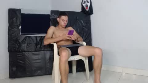 SIR RYANT online show from November 22, 1:27 am