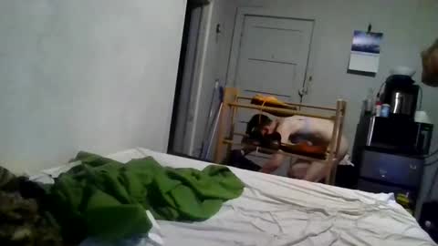 Snapshot of sissiebeard chatting on September 17, 9:54 am sissiebeard online show from September 17, 9:54 am