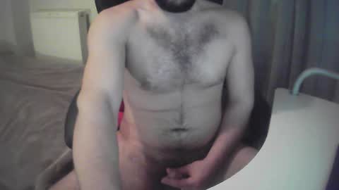 sissy_bear_ online show from March 13, 7:38 am