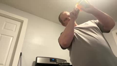 sissybtchboi online show from April 19, 6:10 pm