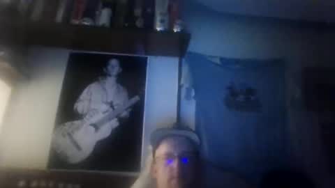 Snapshot of situationallefty chatting on October 26, 12:29 pm Situational Lefty online show from October 26, 12:29 pm