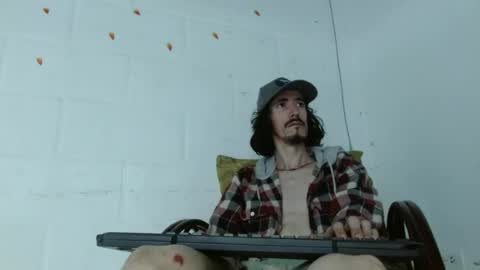 sk8sir online show from June 21, 3:06 pm