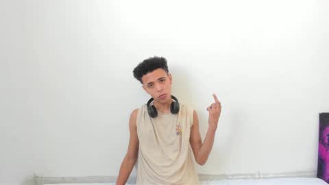 skady_coronado online show from December 21, 5:40 pm