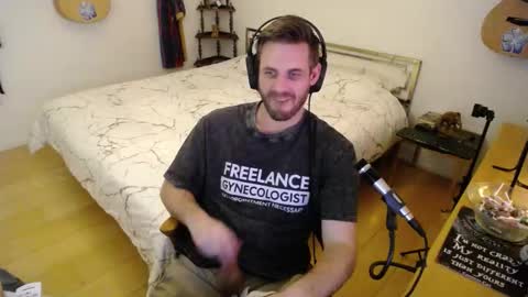 skatejocke online show from December 3, 5:52 pm