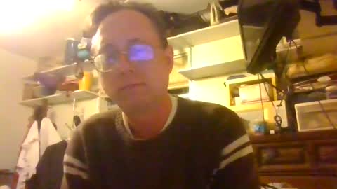 skewedviewblue online show from December 5, 3:35 am