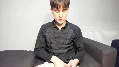 skinnyguywithbigd online show from September 22, 5:12 pm